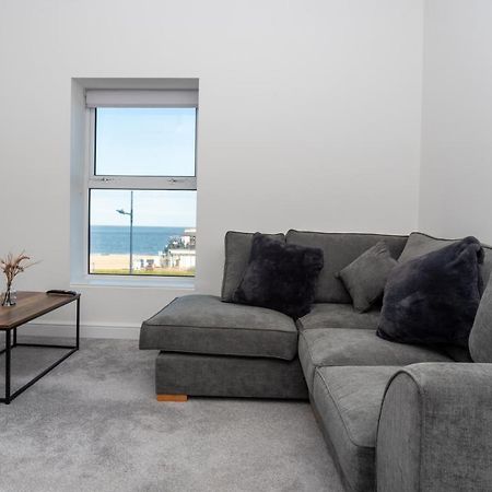Sea Views Modern Two Bedroom Apartment Lowestoft Exterior photo