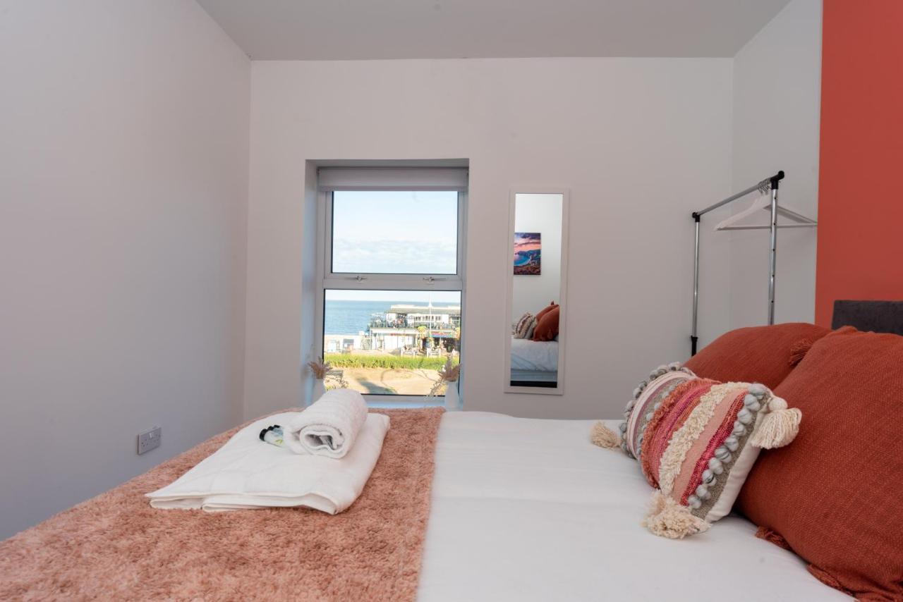 Sea Views Modern Two Bedroom Apartment Lowestoft Exterior photo