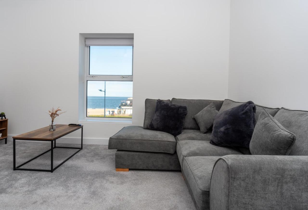Sea Views Modern Two Bedroom Apartment Lowestoft Exterior photo